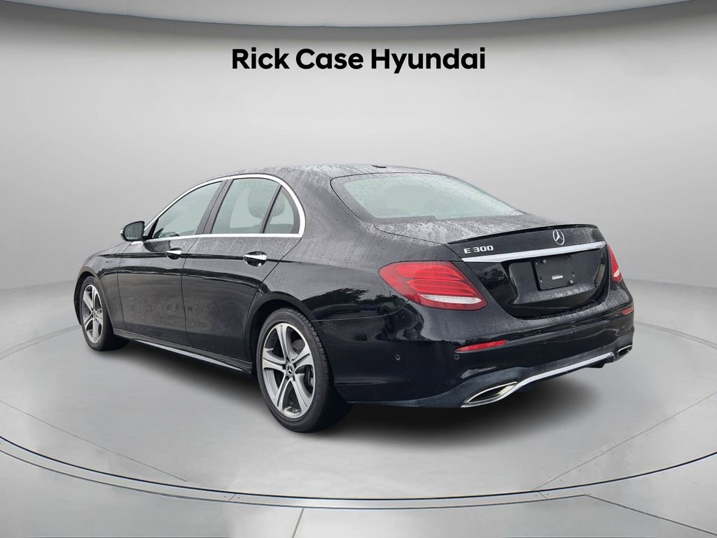 Used 2018 Mercedes-Benz E 300 image 7