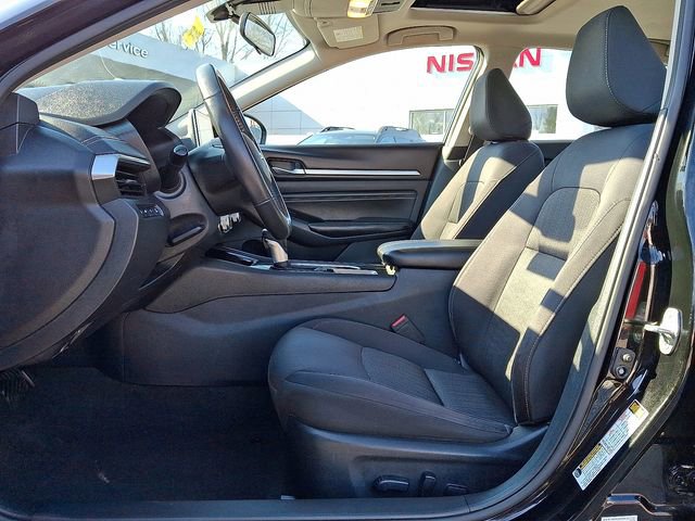 Used 2022 Nissan Altima 2.5 SV w/ SV Premium Package image 13