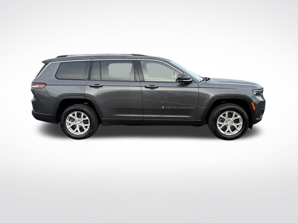 Used 2023 Jeep Grand Cherokee L Limited image 8