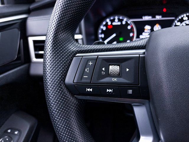 New 2025 Mitsubishi Outlander ES image 22