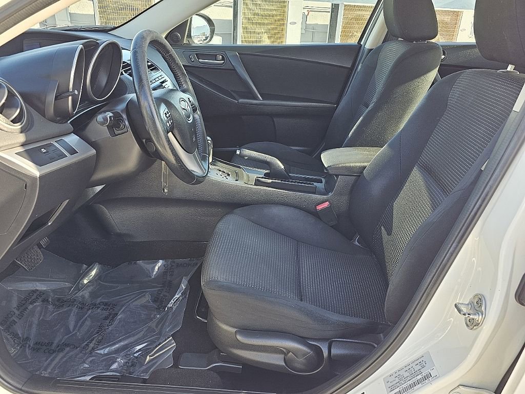 Used 2012 MAZDA MAZDA3 i Touring FWD image 25