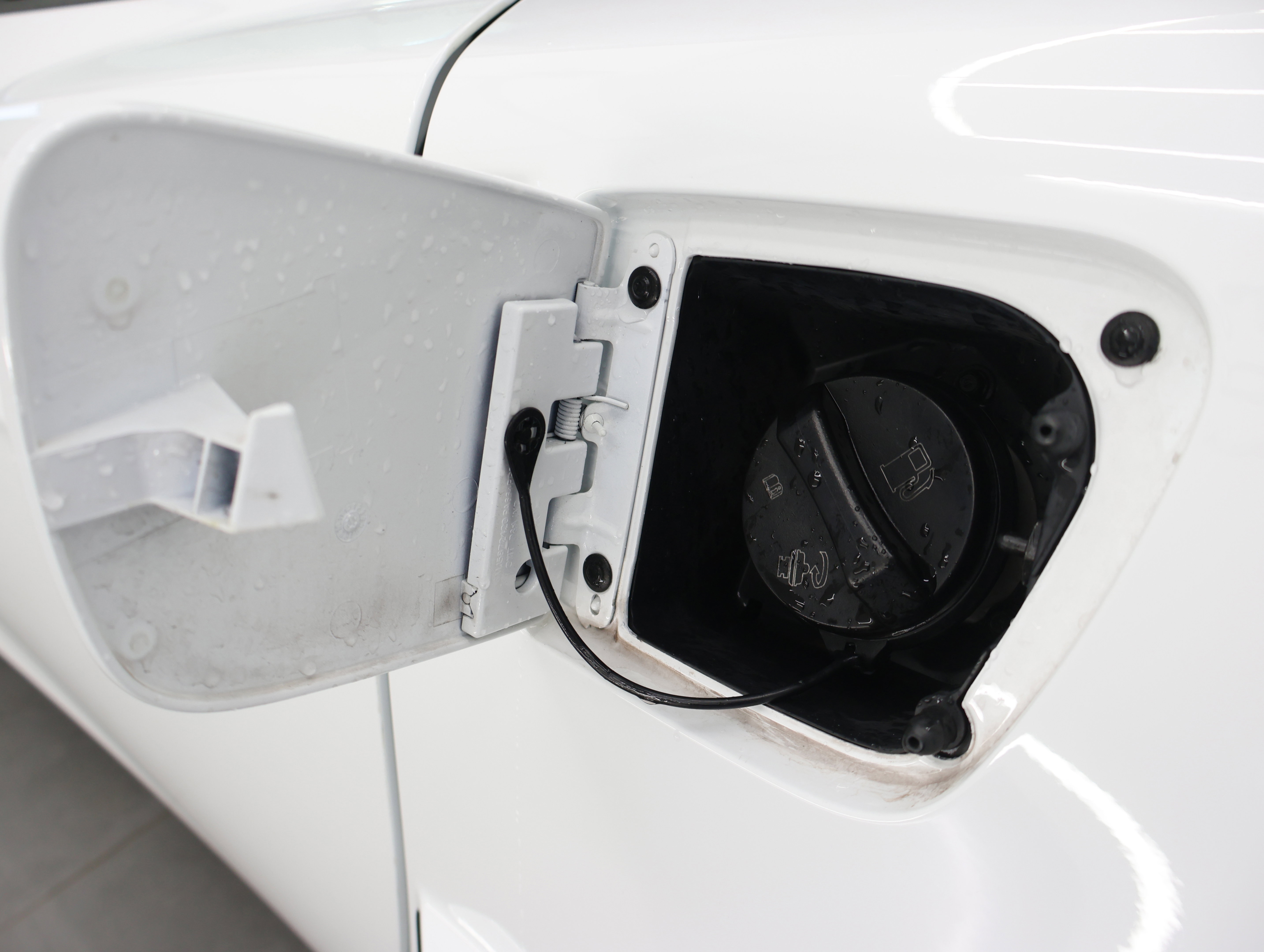Used 2013 Chevrolet Corvette Grand Sport w/ 4LT Preferred Equipment Group RWD image 31