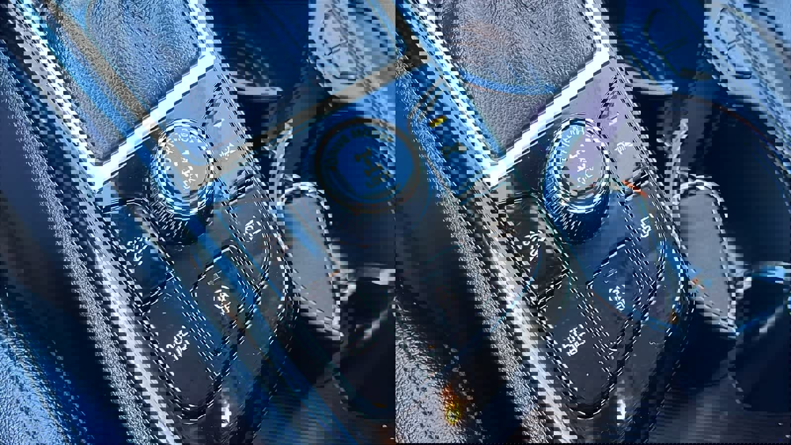 Used 2024 Kia Sportage EX image 21