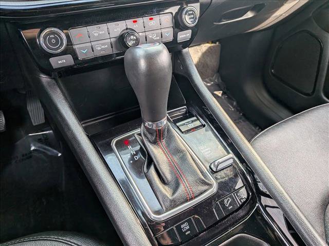 Used 2024 Jeep Compass Trailhawk image 18