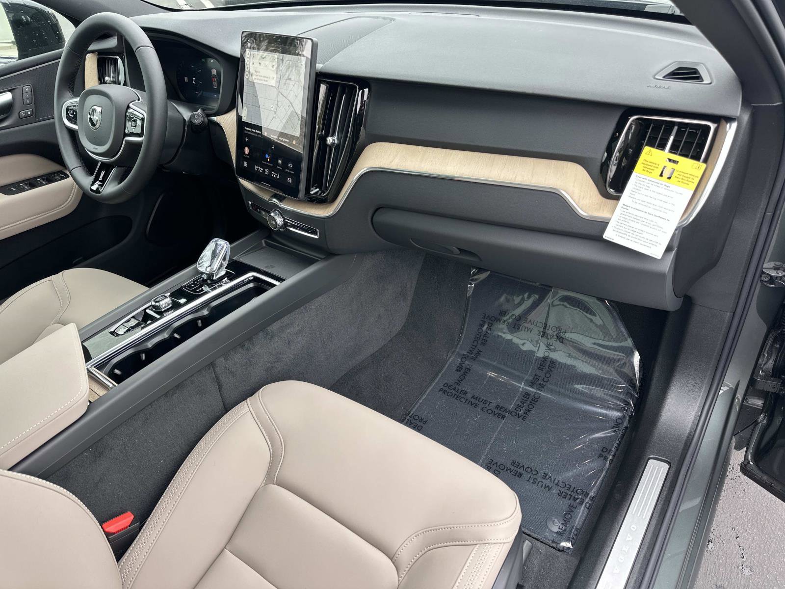 New 2026 Volvo XC60 B5 Core w/ Climate Package AWD/4WD image 21
