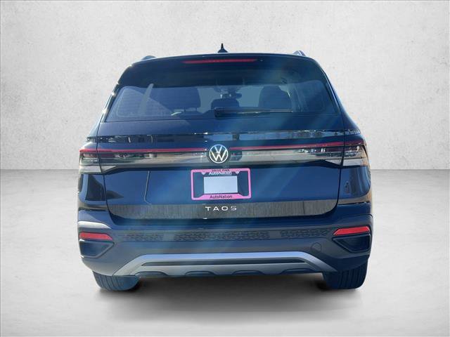 Used 2025 Volkswagen Taos S image 7