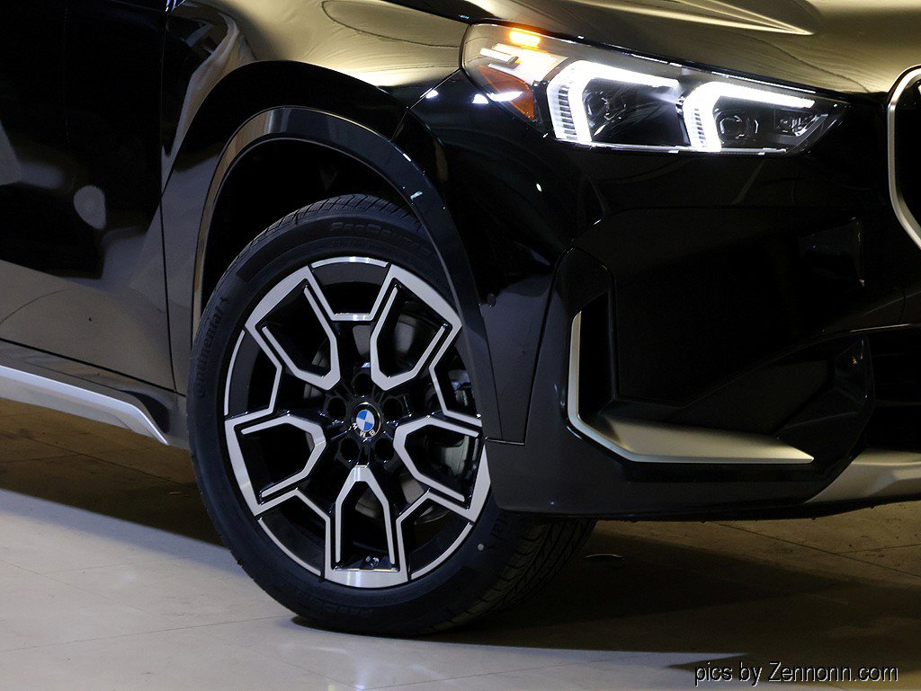 New 2026 BMW X1 xDrive28i w/ Convenience Package AWD/4WD image 3