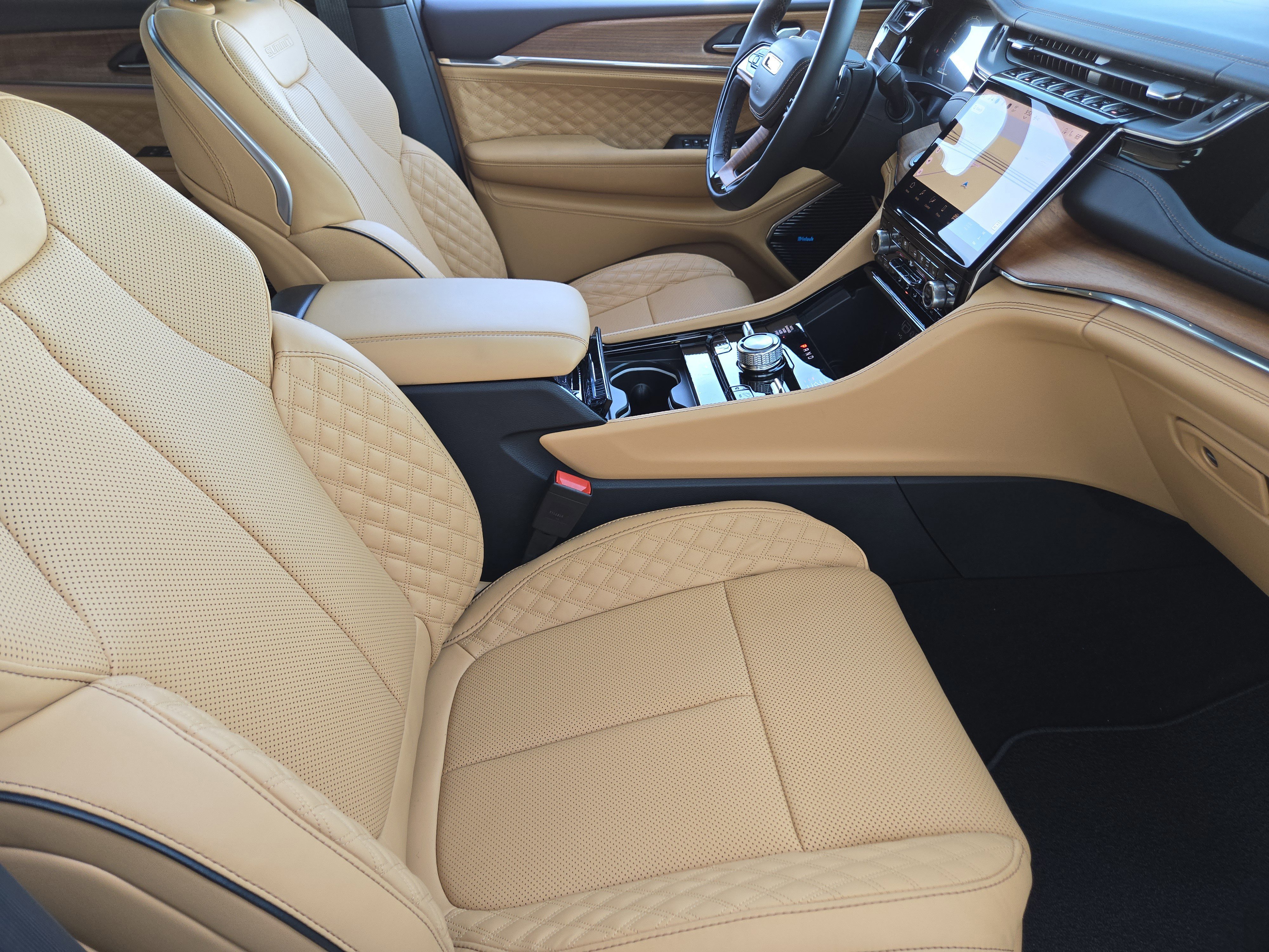 New 2025 Jeep Grand Cherokee L Summit image 12