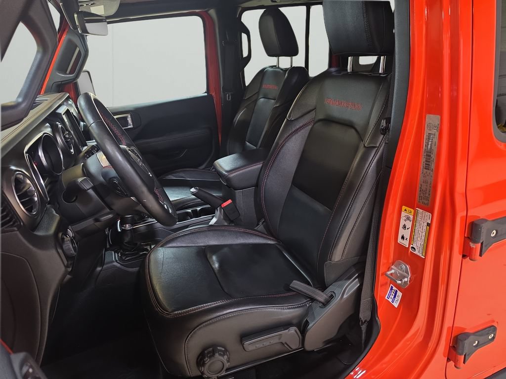 Used 2018 Jeep Wrangler Unlimited Rubicon w/ Dual Top Group AWD/4WD image 12