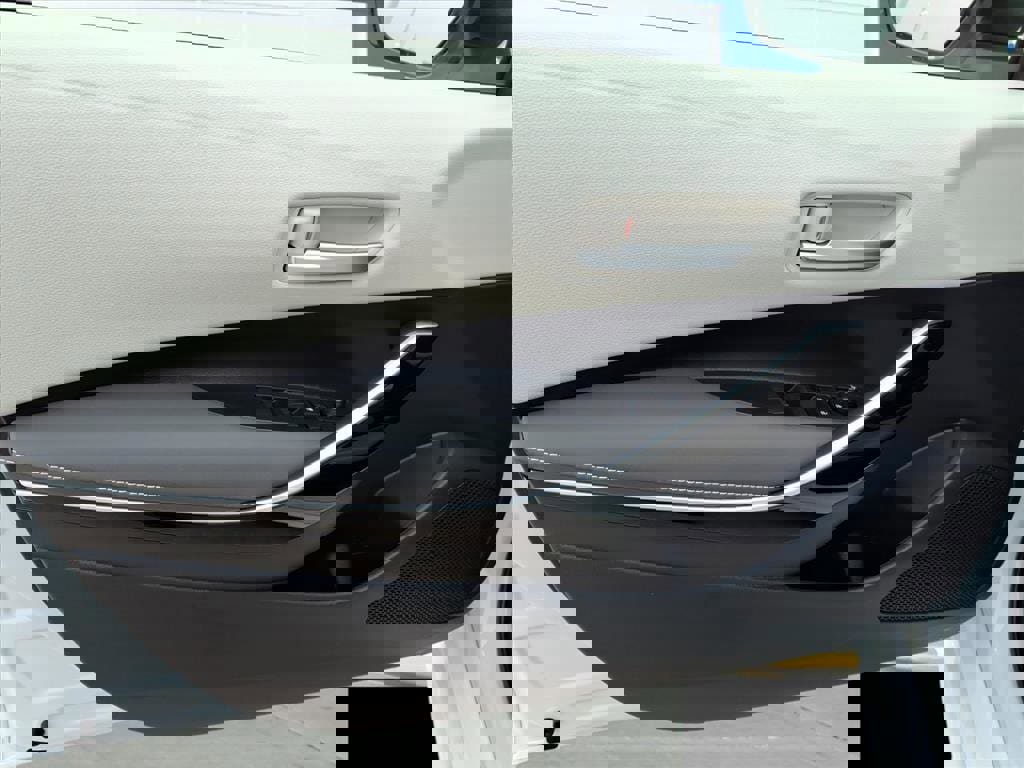 Certified 2026 Toyota Corolla XLE image 12