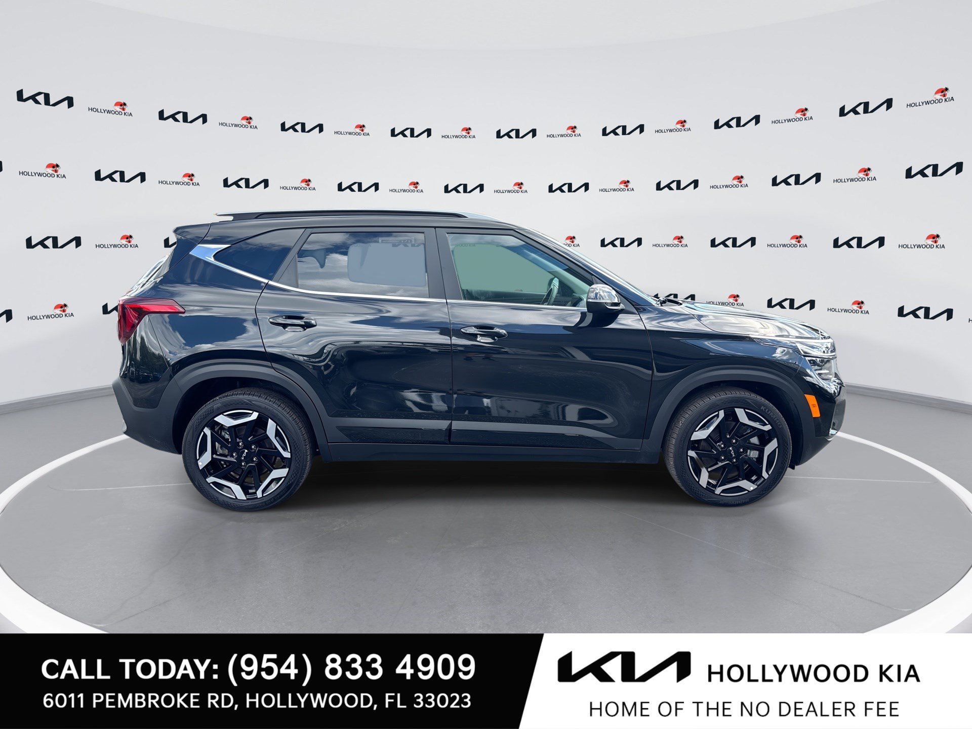 Used 2026 Kia Seltos SX w/ SX Sunroof Package AWD/4WD image 9