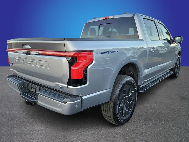 New 2023 Ford F150 Lightning Lariat w/ Max Trailer Tow Package AWD/4WD image 3