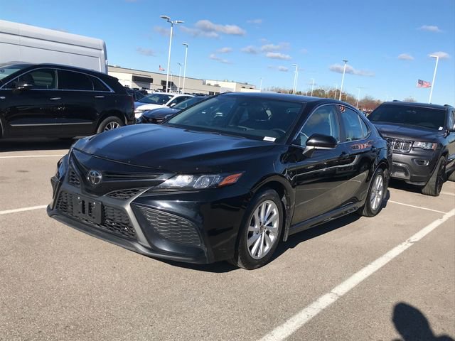 Used 2023 Toyota Camry SE image 26