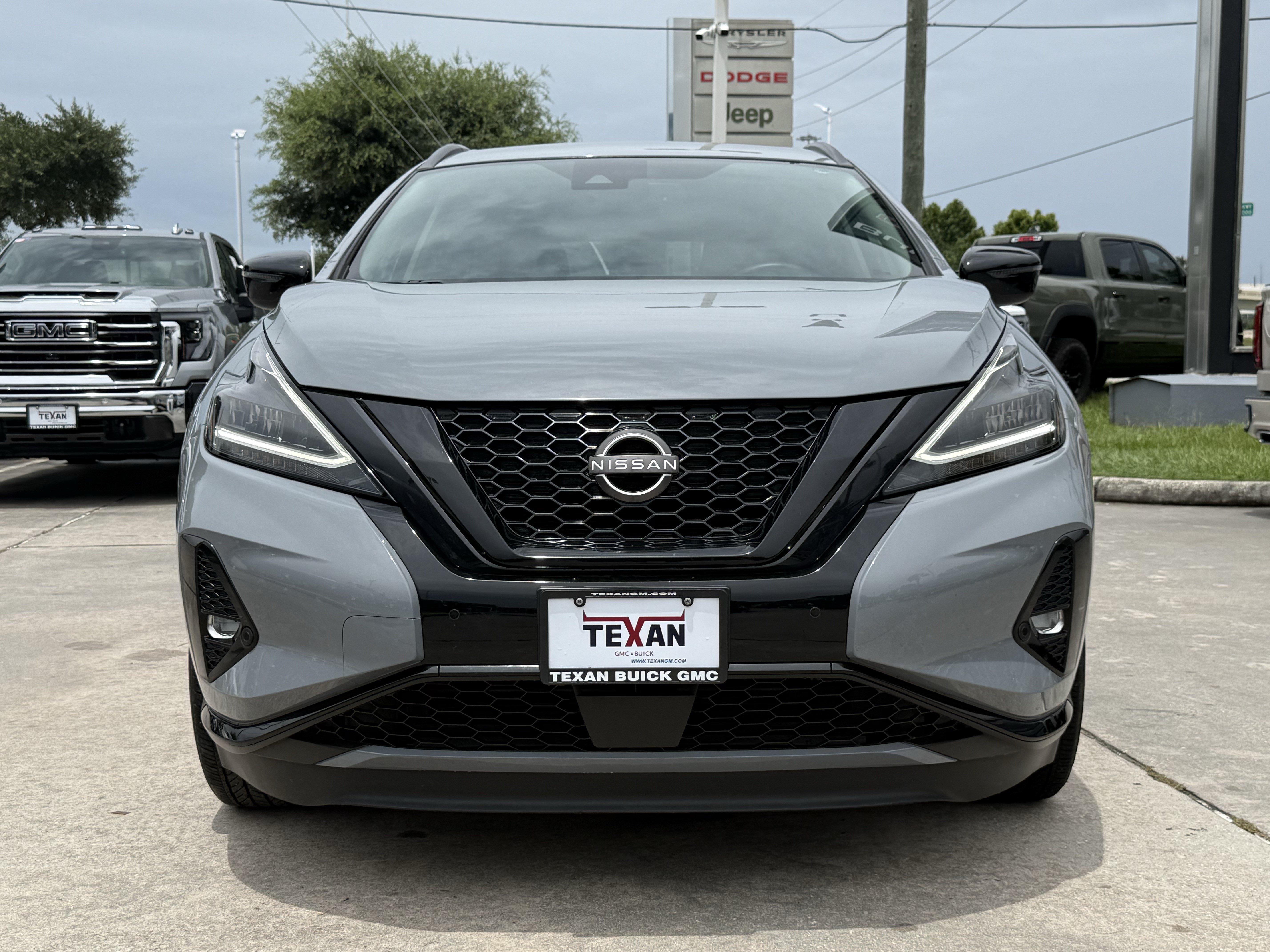 Used 2024 Nissan Murano SV w/ SV Midnight Edition Package FWD image 10