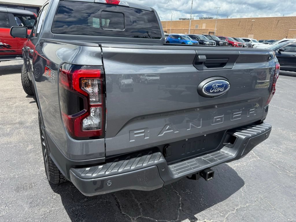 Used 2026 Ford Ranger Lariat w/ FX4 Off-Road Package AWD/4WD image 11