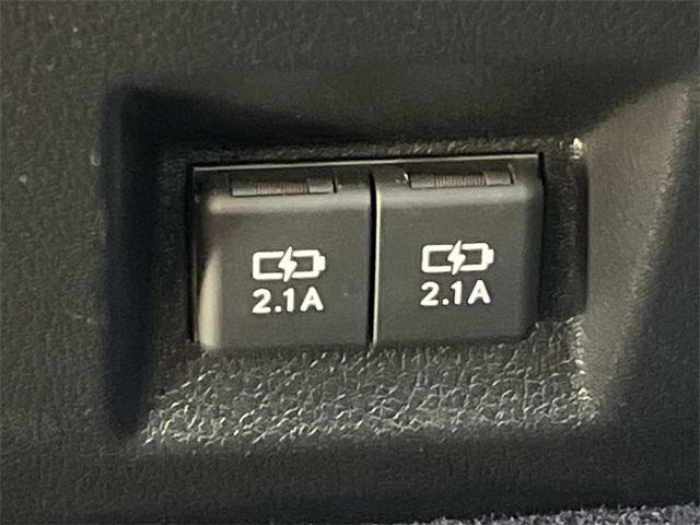 Certified 2021 Lexus GX 460 Luxury w/ Sport Design Package image 19