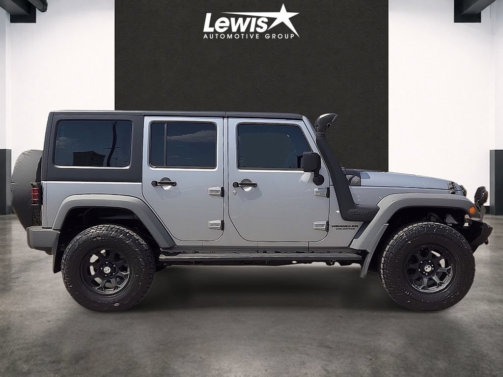 Used 2015 Jeep Wrangler Unlimited Sport w/ Quick Order Package 24S AWD/4WD image 5