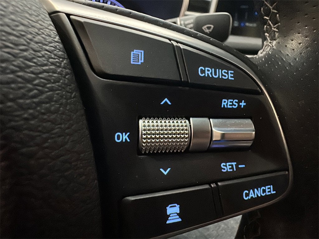 Used 2021 Genesis G70 2.0T w/ Elite Package image 18