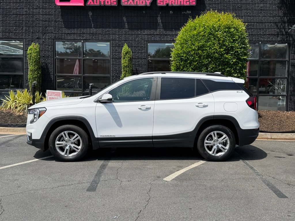 Used 2023 GMC Terrain SLE w/ Driver Convenience Package AWD/4WD image 9