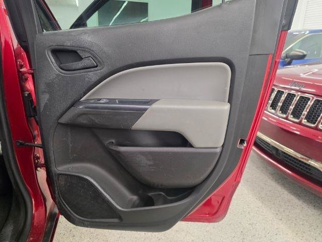 Used 2021 Chevrolet Colorado W/T w/ Custom Special Edition AWD/4WD image 30