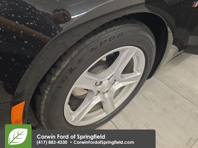 Used 2022 Chevrolet Camaro LT image 31