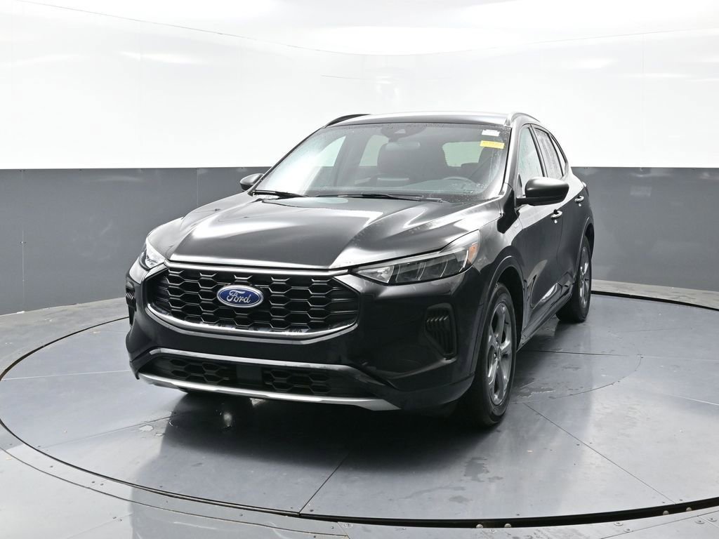 Used 2024 Ford Escape ST-Line image 8