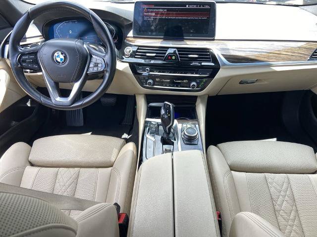 Used 2022 BMW 530i RWD image 17