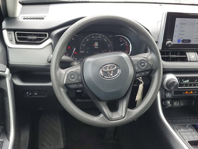 Used 2024 Toyota RAV4 LE AWD/4WD image 12