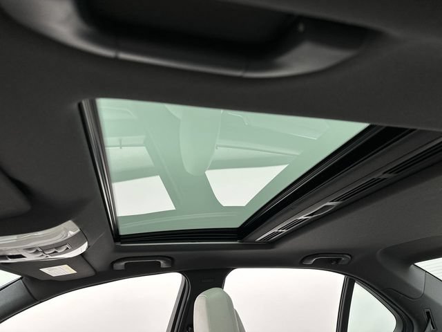 Used 2011 Mercedes-Benz C 300 4MATIC Sedan image 20