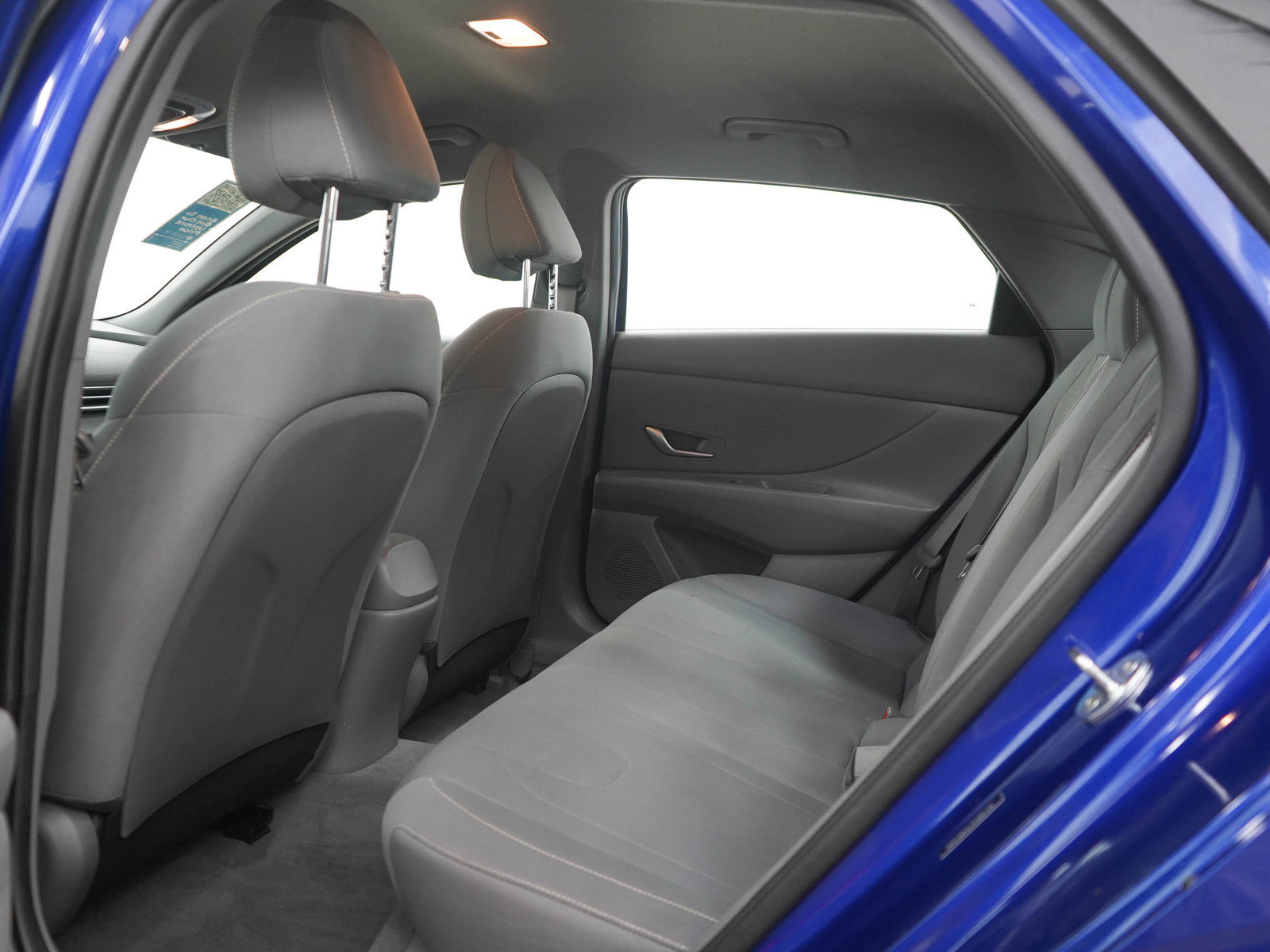 Used 2023 Hyundai Elantra SEL FWD image 16