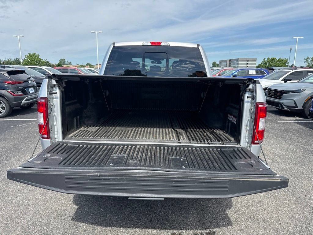 Used 2018 Ford F150 XLT w/ Equipment Group 302A Luxury AWD/4WD image 10