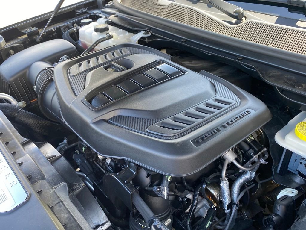 Used 2024 Jeep Wagoneer Series II AWD/4WD image 13