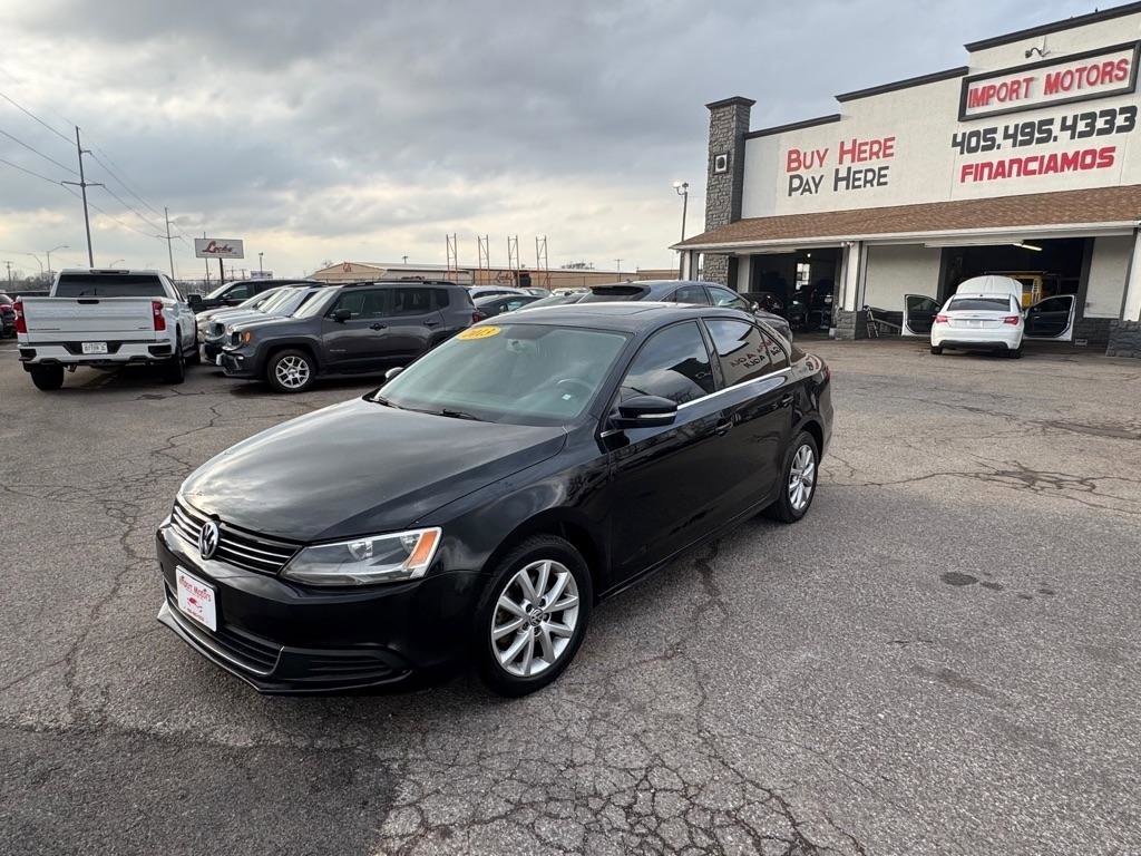Used 2013 Volkswagen Jetta SE image 1
