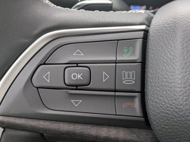 New 2025 Jeep Grand Cherokee L Limited w/ Black Appearance Package image 22