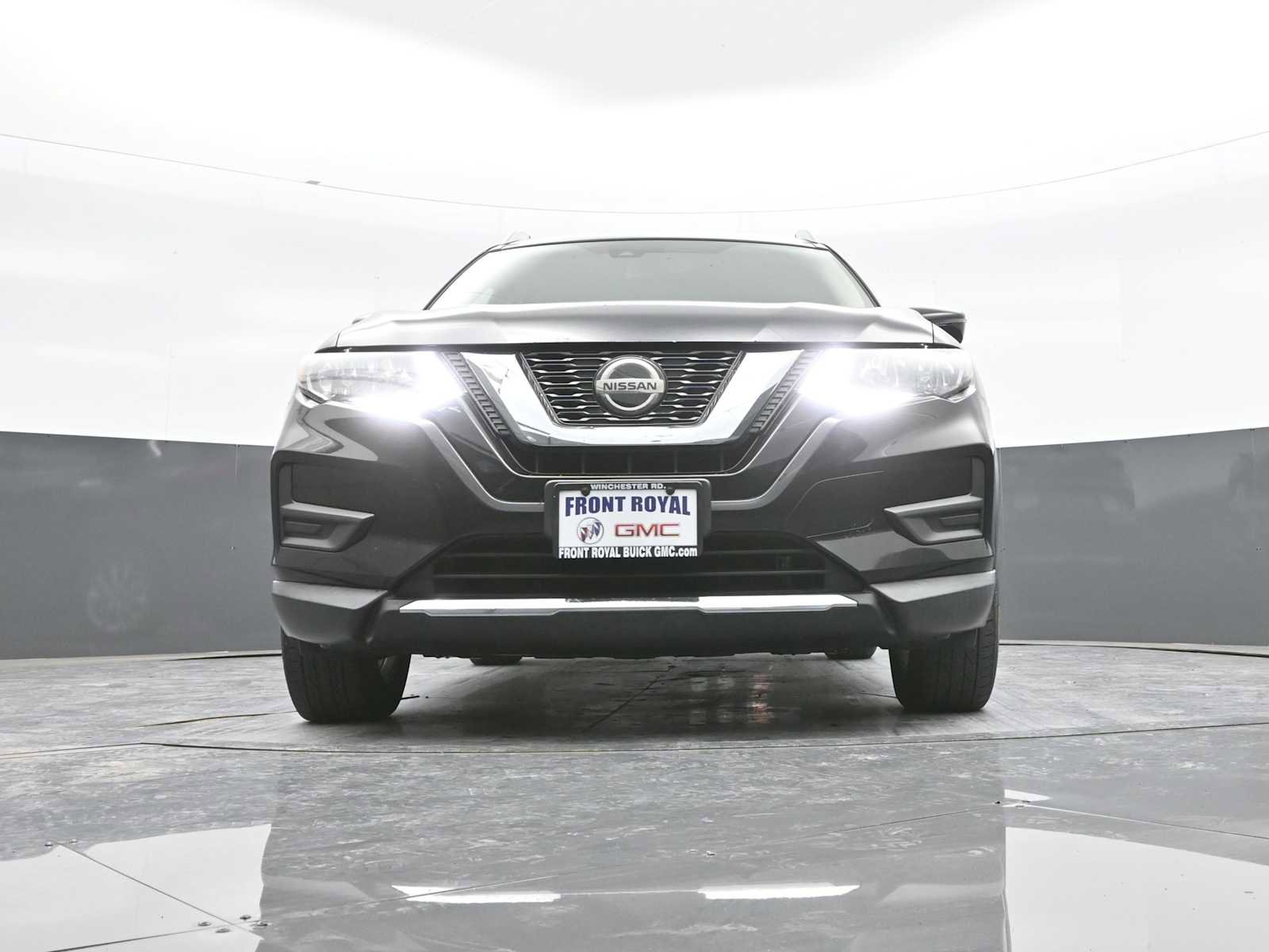 Used 2020 Nissan Rogue SV image 30