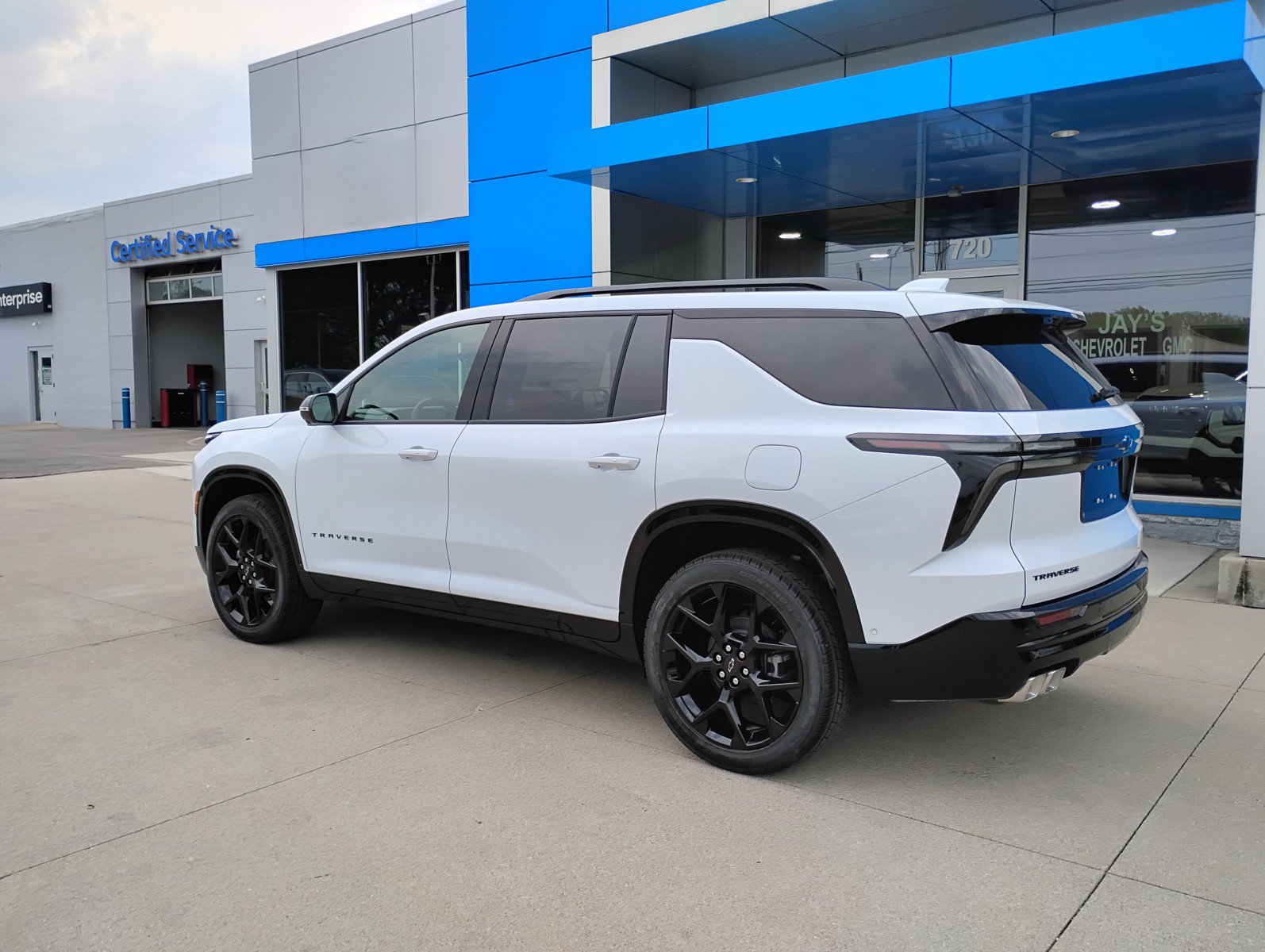 New 2026 Chevrolet Traverse RS FWD image 10