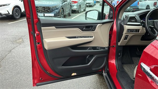 Used 2023 Honda Odyssey EX-L image 8