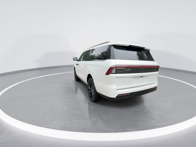 New 2027 Lincoln Navigator L Reserve w/ Jet Appearance Package AWD/4WD image 6