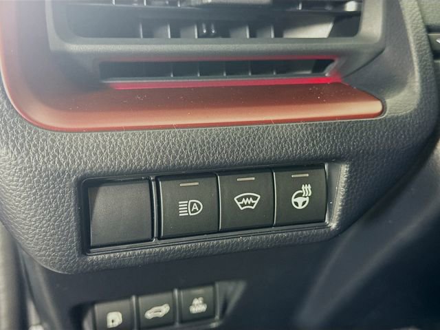 New 2026 Toyota Prius Plug-In Hybrid FWD image 31