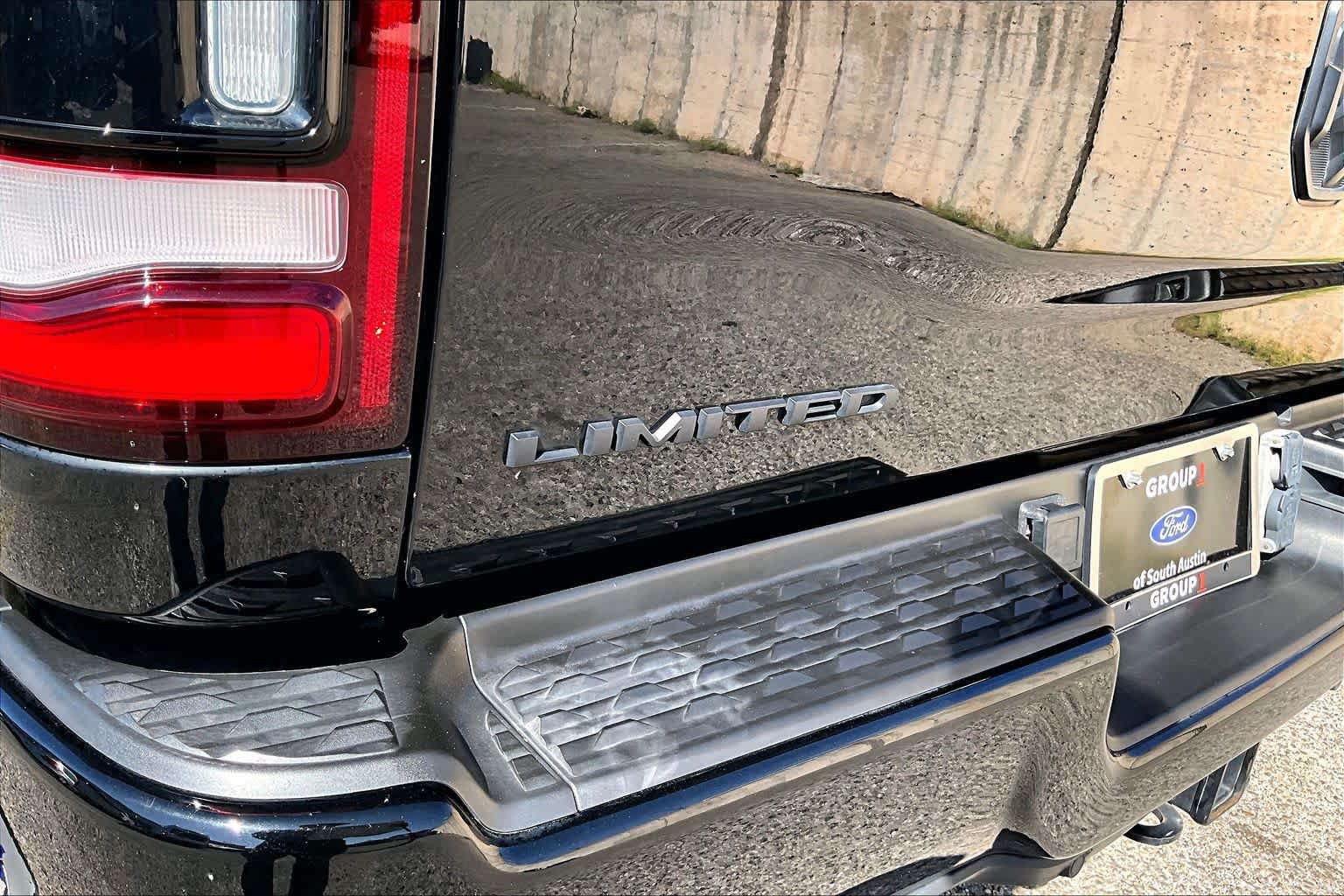 Used 2022 RAM 3500 Limited AWD/4WD image 12