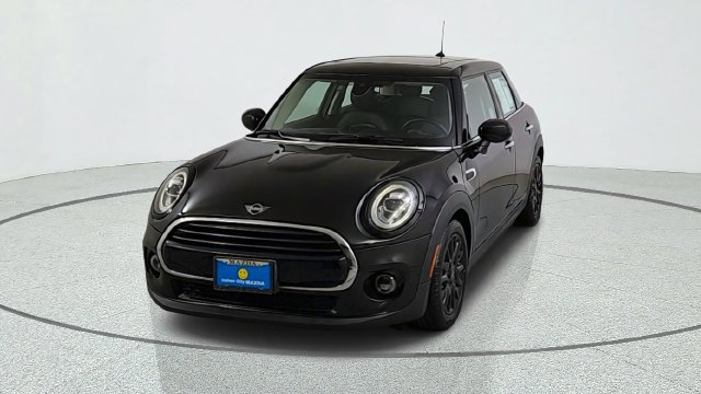 Used 2020 MINI Cooper 4-Door Hardtop FWD image 2