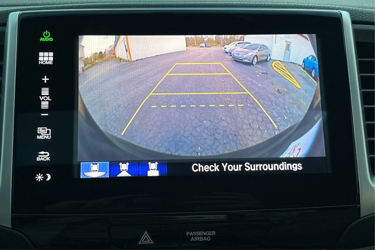 Used 2016 Honda Pilot EX-L image 32