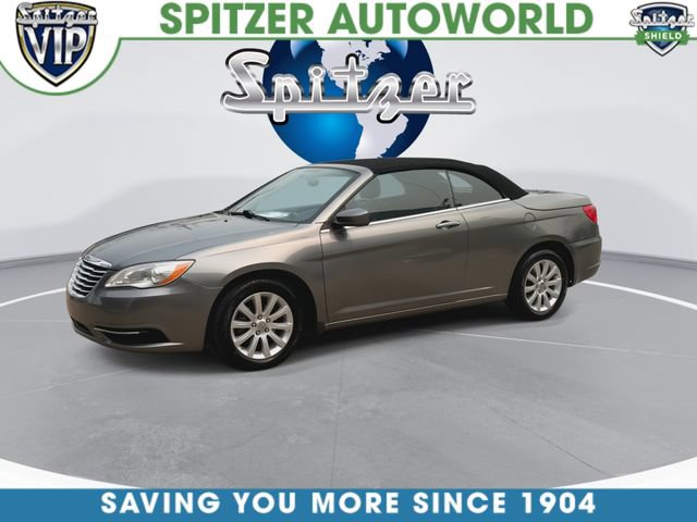 Used 2012 Chrysler 200 Touring FWD image 5