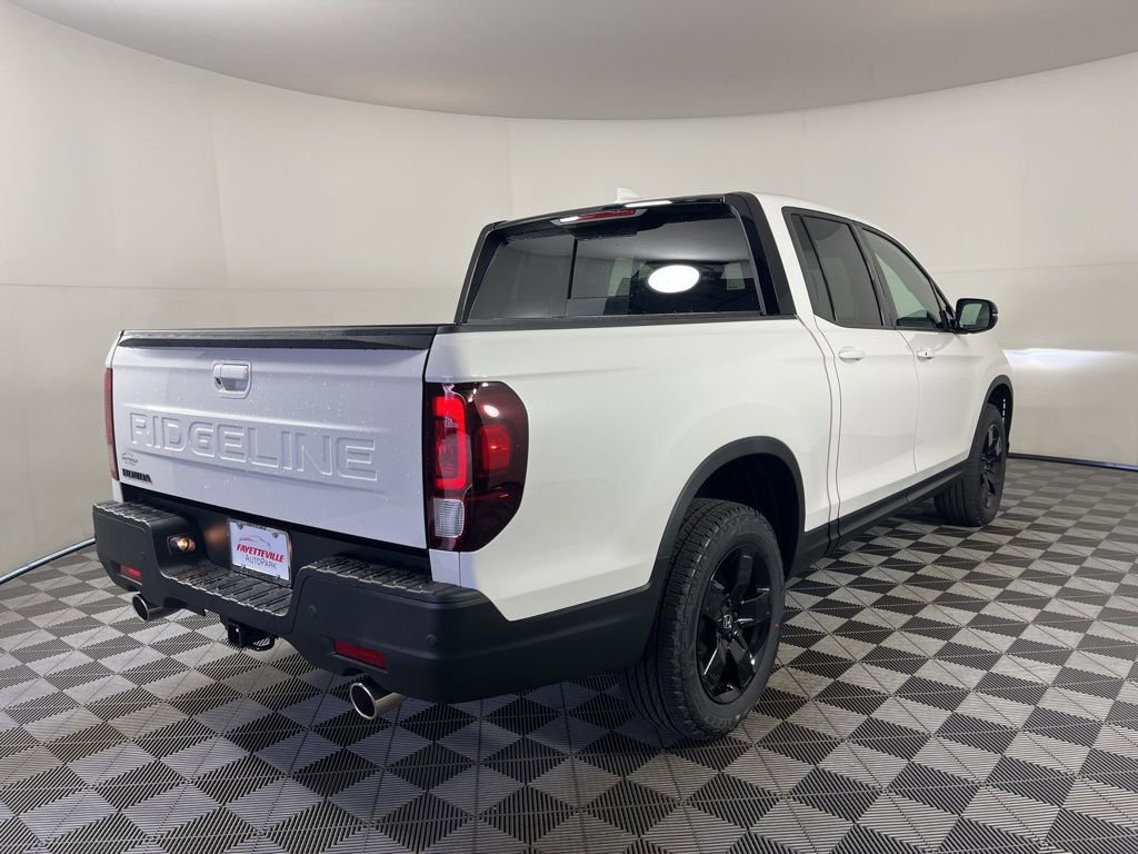New 2026 Honda Ridgeline Black Edition image 12