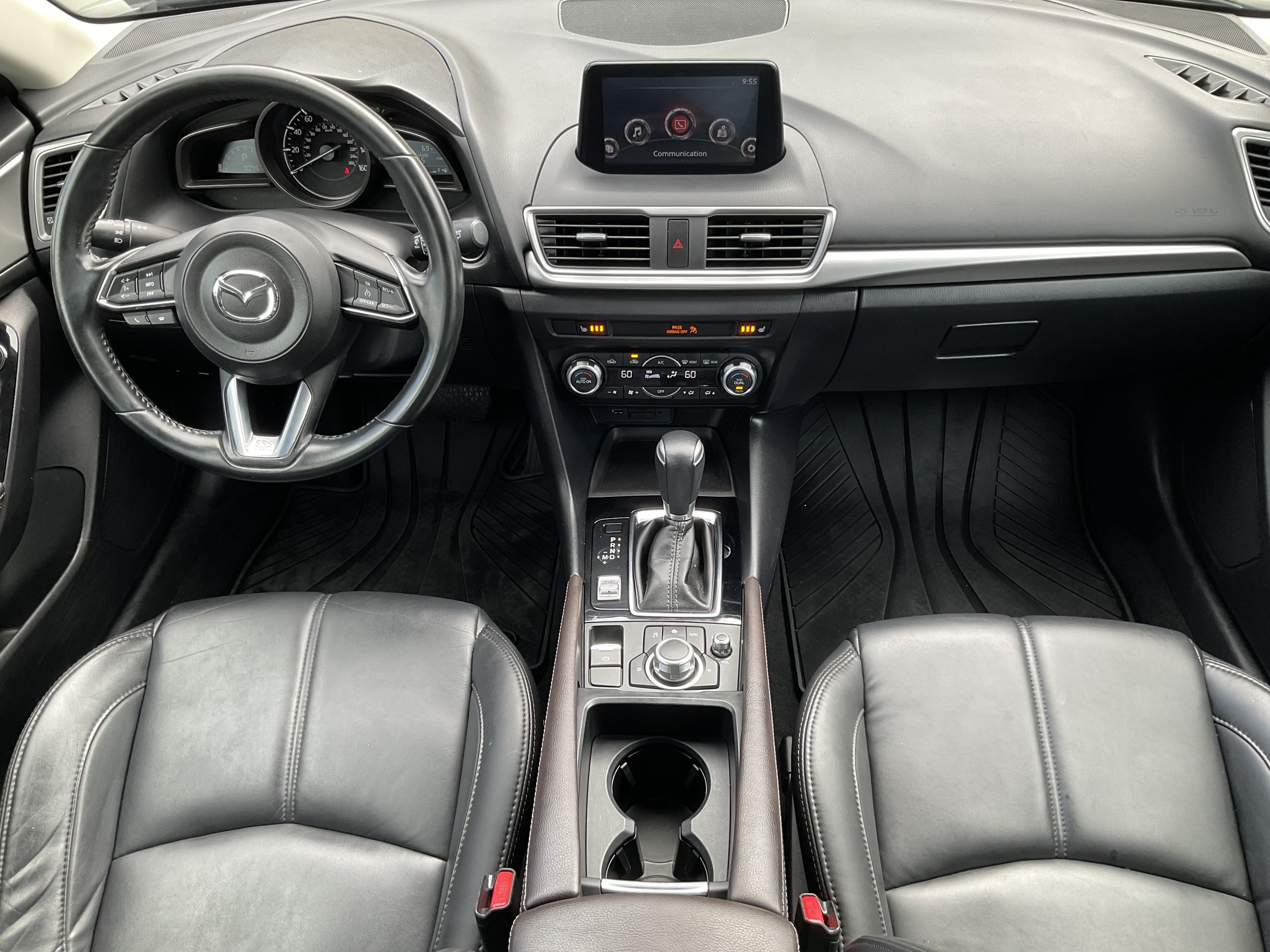 Used 2018 MAZDA MAZDA3 Touring FWD image 26