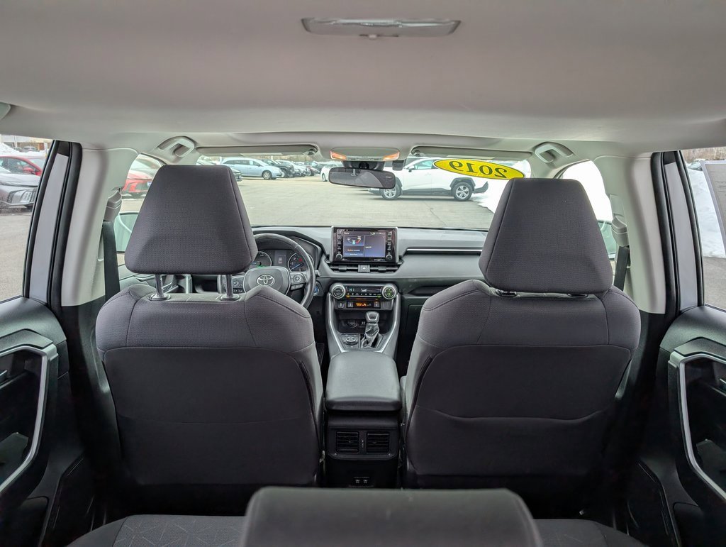 Used 2019 Toyota RAV4 XLE w/ Convenience Package image 13
