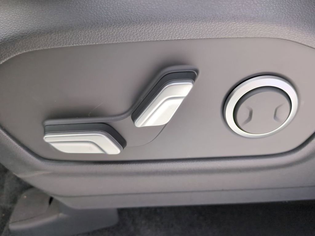 New 2026 Hyundai Santa Fe SEL image 23