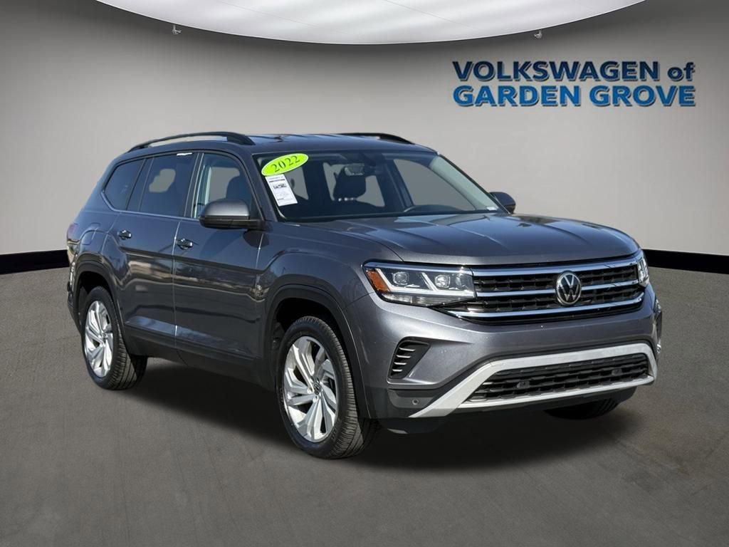 Used 2022 Volkswagen Atlas SE FWD image 2