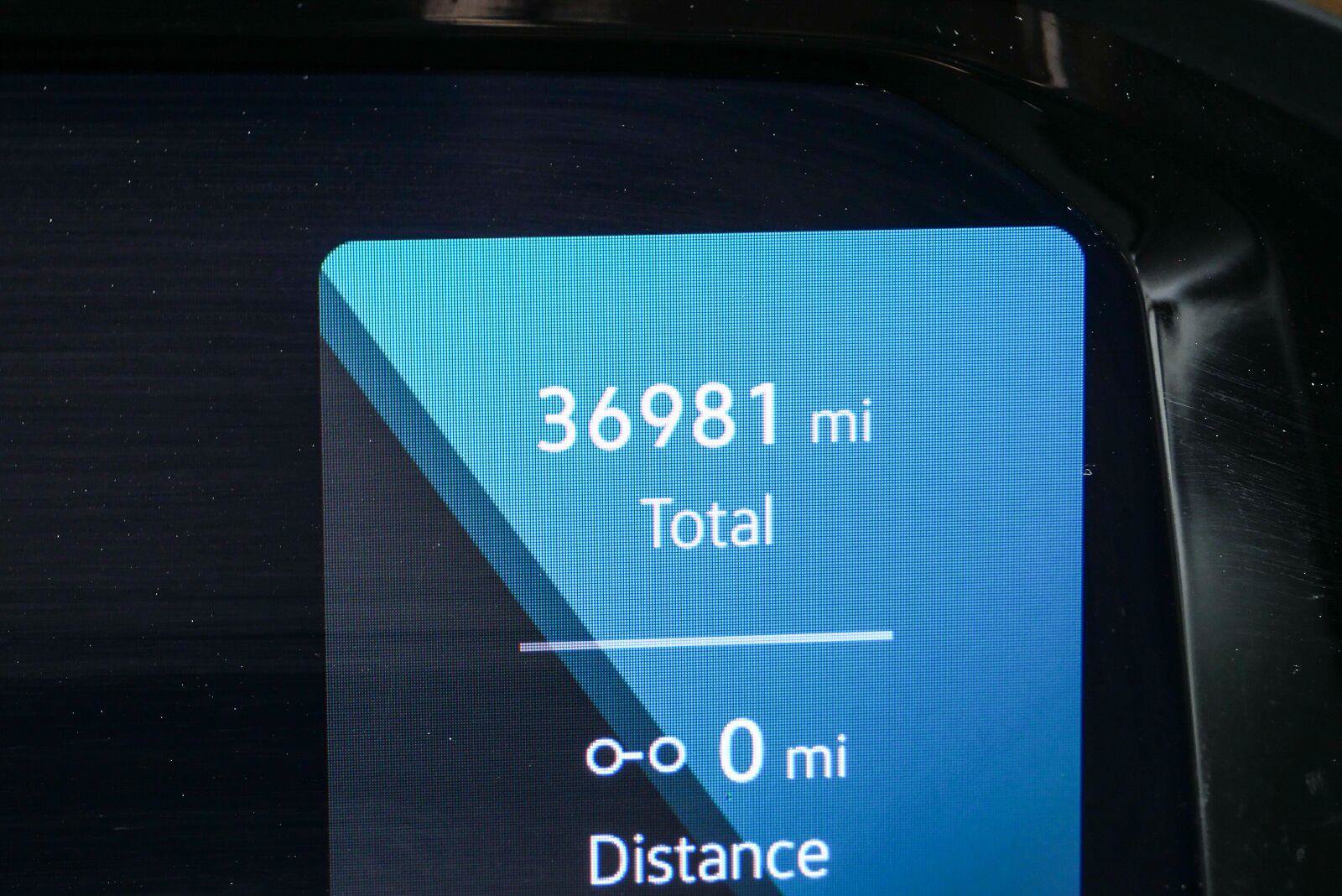 Used 2024 Volkswagen Atlas SE FWD image 8