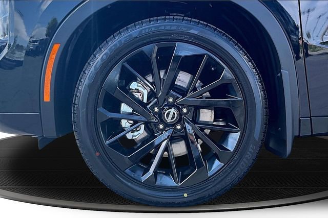 New 2026 Nissan Rogue Platinum AWD/4WD image 13